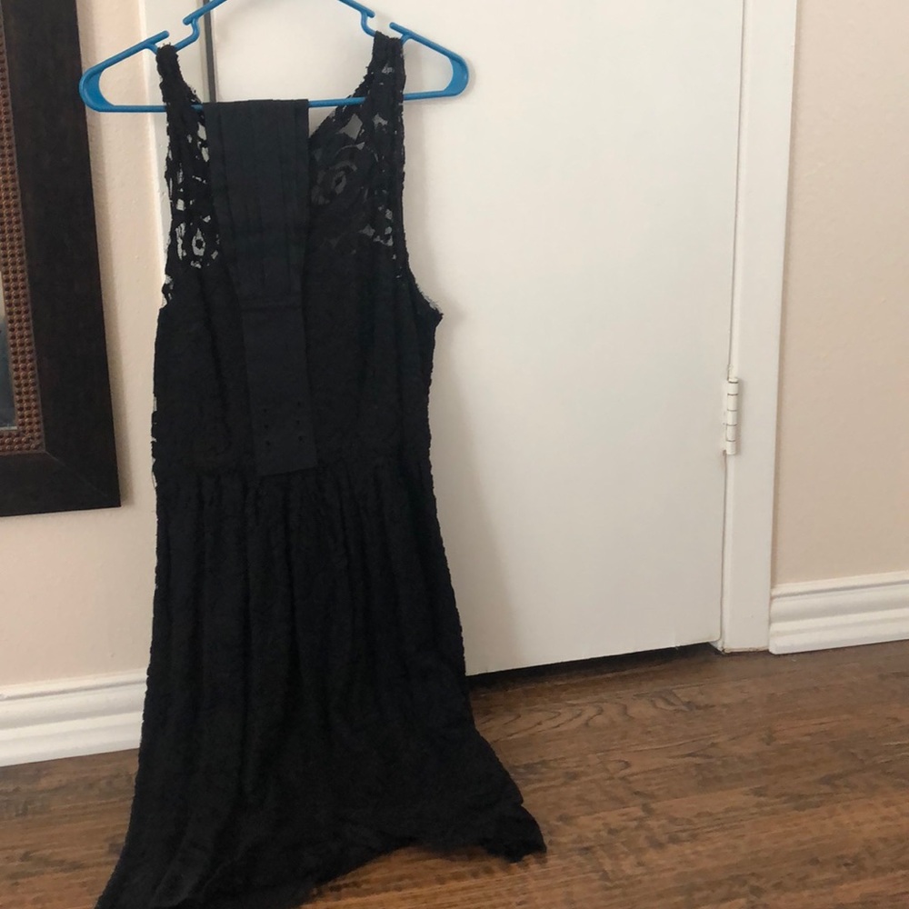 BB Dakota black lace midi
